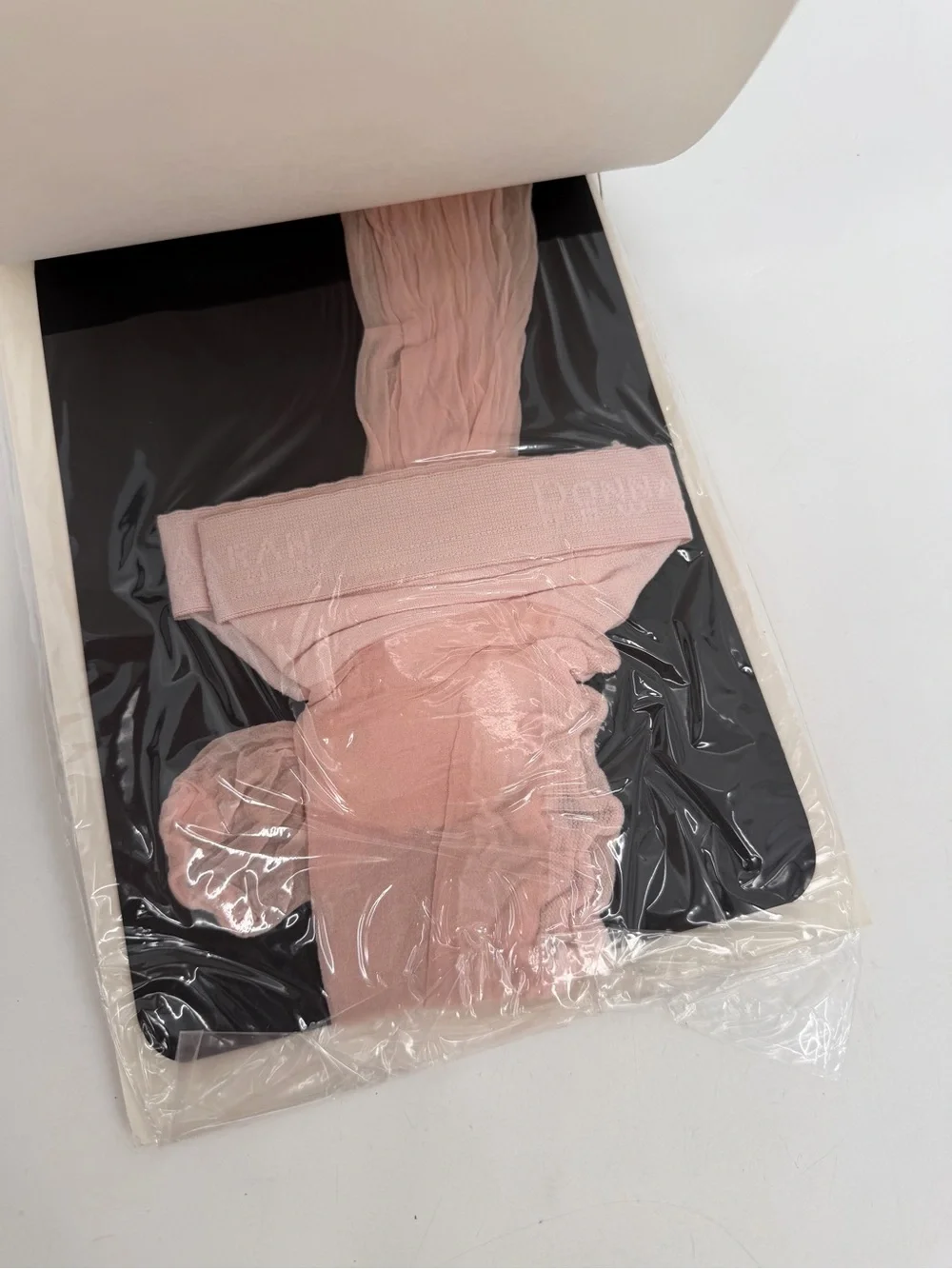Donna Karan New York Pantyhose Medium Colorwash The Nudes VTG Blush A24